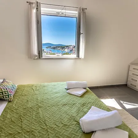 Decima Villa