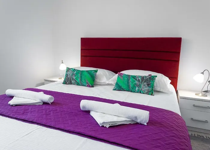 Decima 빌라 밀나